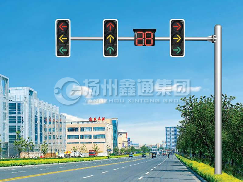 XHDG-012，L型等徑單臂信號(hào)燈桿